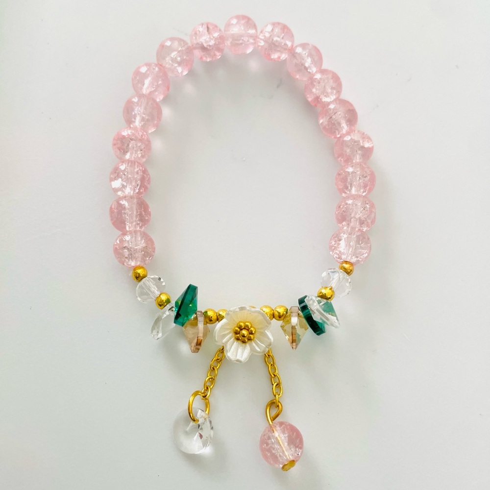 Elegant Pink and Gold Beaded Bracelet